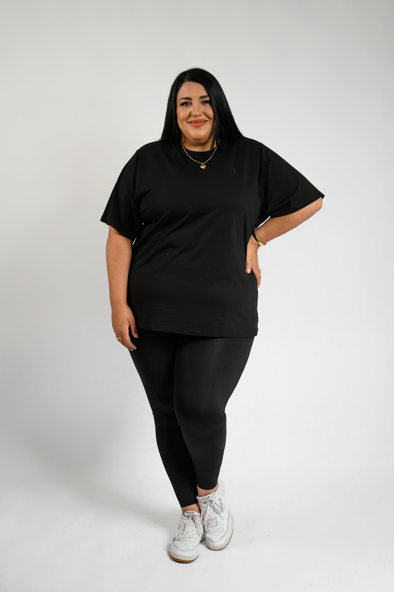 LuxeFit Oversize Tee - Black
